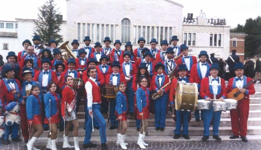 Banda Folkloristica La Velocissima